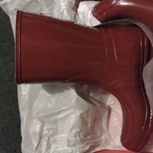 Rain boots